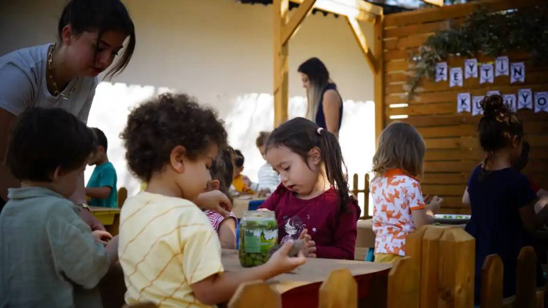 Konyaaltı'nda Minikler Zeytinleri Elleriyle İşledi 4